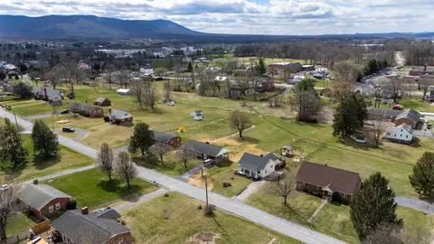 View/Area - 151 Stuart Ave, Stuarts Draft, VA 24477 photo 10 of 15