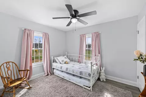 Bedroom - 151 Stuart Ave, Stuarts Draft, VA 24477 photo 4 of 5