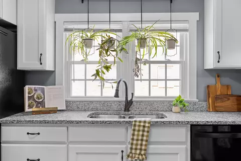 Kitchen - 151 Stuart Ave, Stuarts Draft, VA 24477 photo 4 of 11