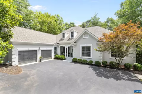 3279 Melrose Ln, Keswick, VA 22947