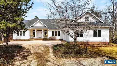 962 Cedar Meadow Dr, Nellysford, VA 22958