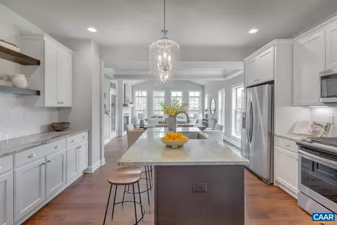 2014 Larkin Ln, Crozet, VA 22932