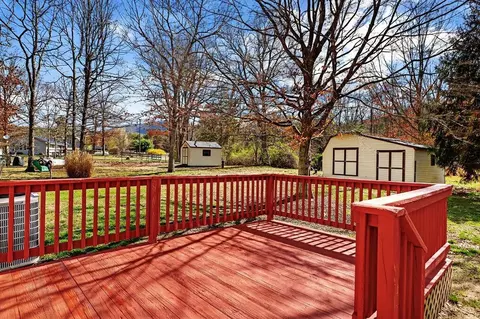 Exterior - 5014 Cold Springs Rd, Raphine, VA 24472 photo 6 of 15