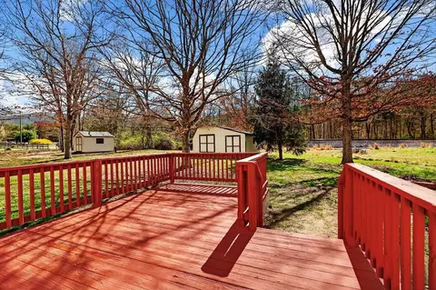 Exterior - 5014 Cold Springs Rd, Raphine, VA 24472 photo 9 of 15