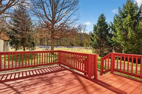 Exterior - 5014 Cold Springs Rd, Raphine, VA 24472 photo 7 of 15