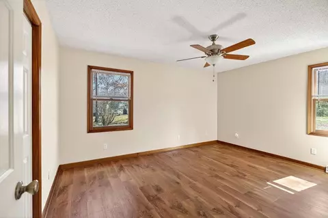Bedroom - 5014 Cold Springs Rd, Raphine, VA 24472 photo 1 of 10