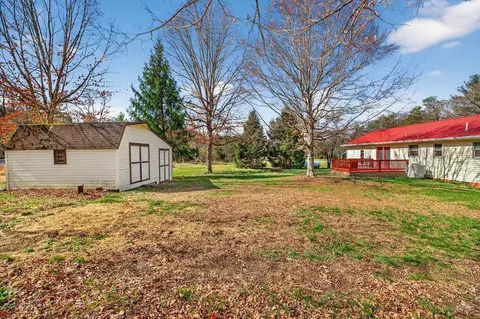 Exterior - 5014 Cold Springs Rd, Raphine, VA 24472 photo 12 of 15