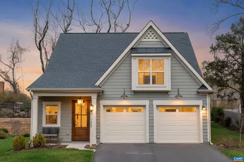 325 Agatha Ridge Ct, Crozet, VA 22932