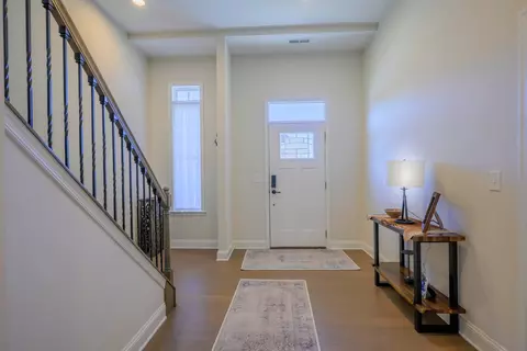 Entry Way - 47 Chamberlain Loop, Lexington, VA 24450 photo 2 of 4