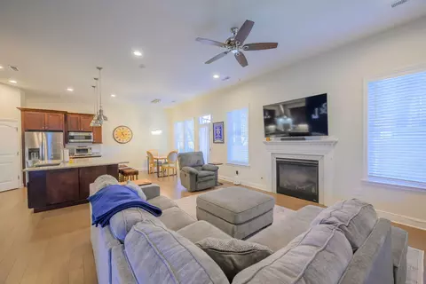 Living - 47 Chamberlain Loop, Lexington, VA 24450 photo 1 of 2
