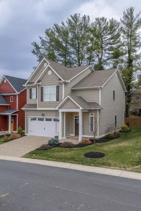 47 Chamberlain Loop, Lexington, VA 24450