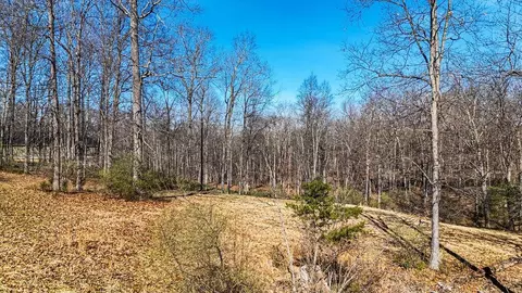 lot11 Farmington Dr, Staunton, VA 24401