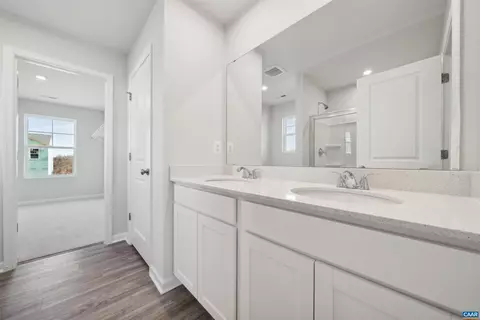 Bath - 325 Horse Path Dr, Charlottesville, VA 22902 photo 1 of 2