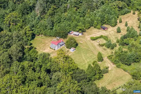 6878 Chap Place Ln, Crozet, VA 22932