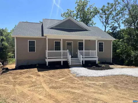 17380 Mt Pleasant Rd, Elkton, VA 22827