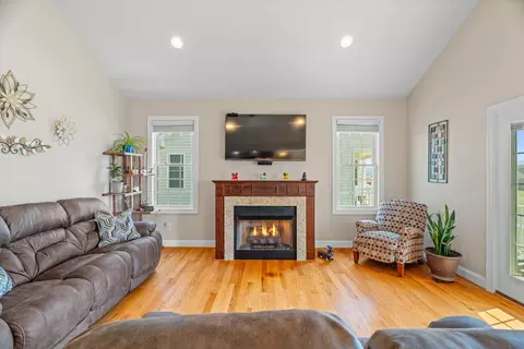 53 Marble Dr, Stuarts Draft, VA 24477 photo 17