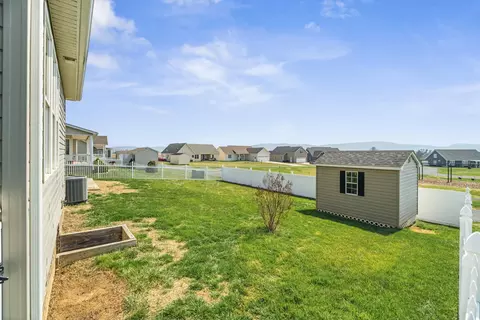 53 Marble Dr, Stuarts Draft, VA 24477 photo 57