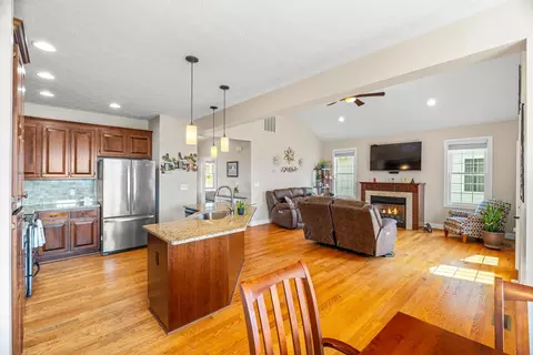 53 Marble Dr, Stuarts Draft, VA 24477 photo 22