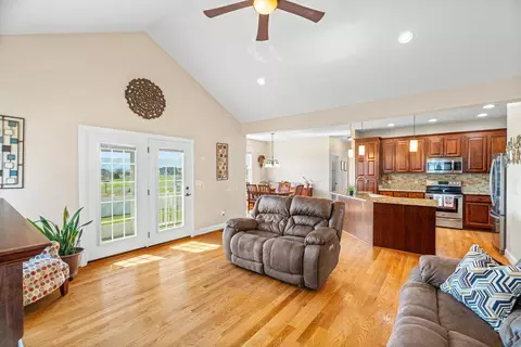 53 Marble Dr, Stuarts Draft, VA 24477 photo 18