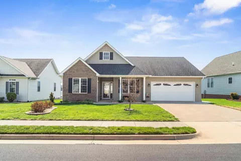 53 Marble Dr, Stuarts Draft, VA 24477 photo 2