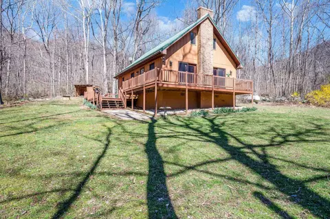 1095 Campbells Mountain Rd, Tyro, VA 22976