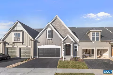 2006 Larkin Ave, Crozet, VA 22932