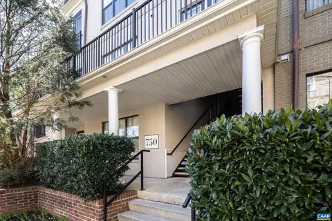 750 Walker Sq #3D, Charlottesville, VA 22903
