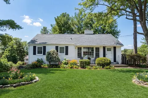 85 Sharon St, Harrisonburg, VA 22801