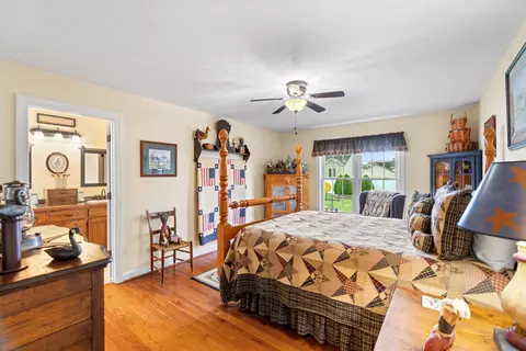 Bedroom - 23 Slate Dr, Stuarts Draft, VA 24477 photo 2 of 7