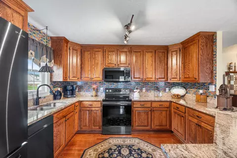 Kitchen - 23 Slate Dr, Stuarts Draft, VA 24477 photo 2 of 7