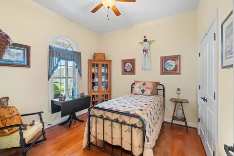 Bedroom - 23 Slate Dr, Stuarts Draft, VA 24477 photo 6 of 7