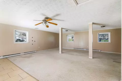 Living - 28 Brighton Ct, Stuarts Draft, VA 24477 photo 4 of 7