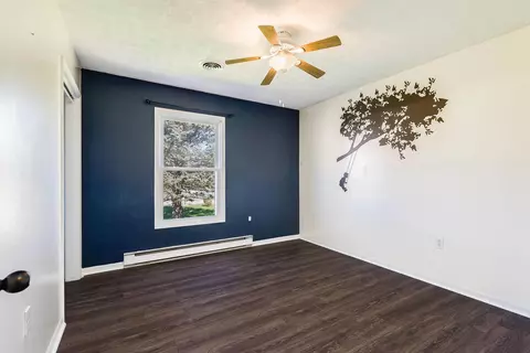 Bedroom - 28 Brighton Ct, Stuarts Draft, VA 24477 photo 5 of 6