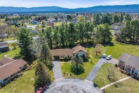 View/Area - 28 Brighton Ct, Stuarts Draft, VA 24477 photo 3 of 3