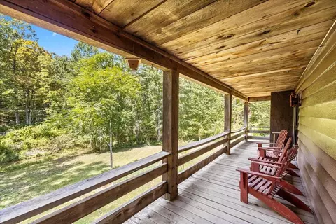 6614 Middlebrook Rd, Raphine, VA 24472 photo 4