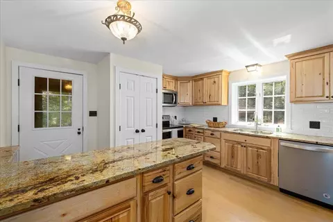 6614 Middlebrook Rd, Raphine, VA 24472 photo 22