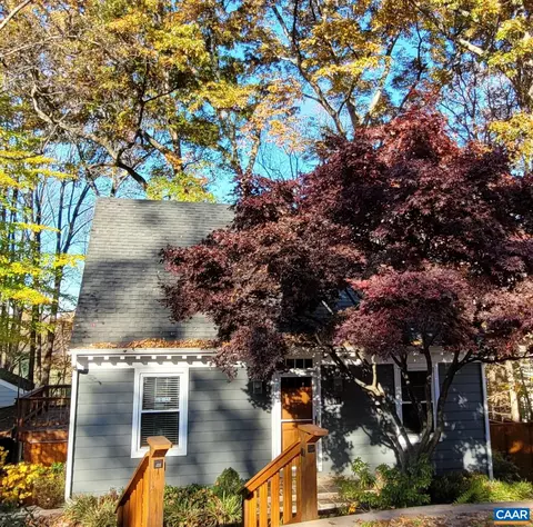 102 Slate Pl, Charlottesville, VA 22902