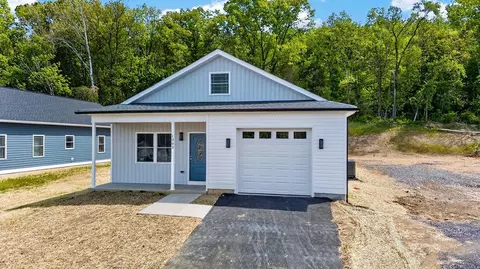 1303 E Main St, Waynesboro, VA 22980