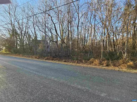 1 Ac Physic Spring Rd, Dillwyn, VA 23936 photo 4