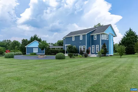 7520 7522 Greenwood Station Rd, Greenwood, VA 22943