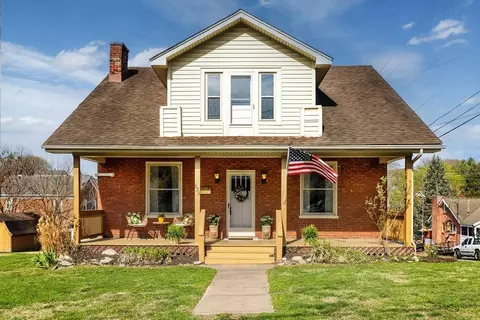 826 Selma Blvd, Staunton, VA 24401