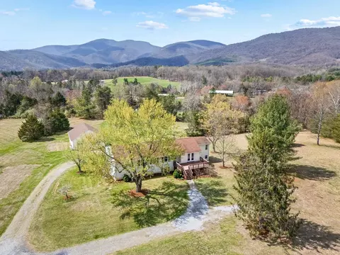 188 France Xing, Afton, VA 22920