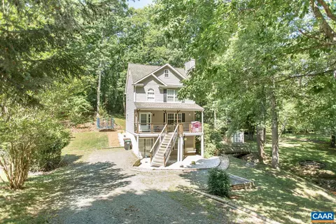 5 Bridlewood Dr, Palmyra, VA 22963