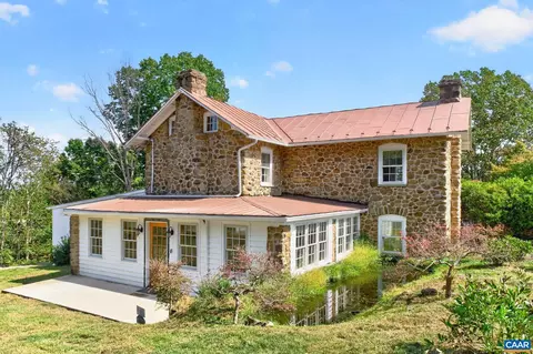 128 Rockfish Orchard Dr, Afton, VA 22920