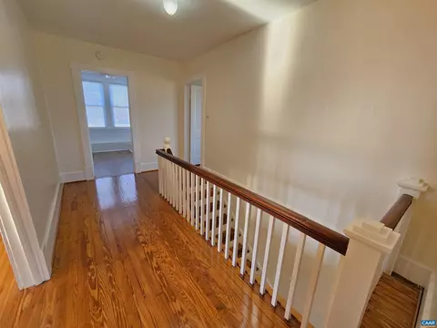 Entry Way - 74 Conner St, Dillwyn, VA 23936 photo 4 of 5
