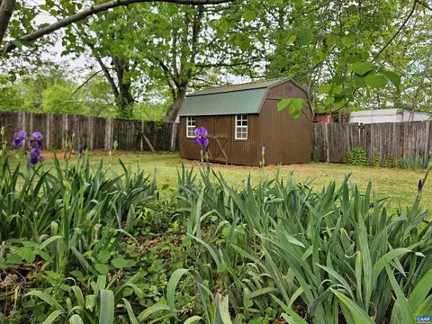 Exterior - 74 Conner St, Dillwyn, VA 23936 photo 16 of 18