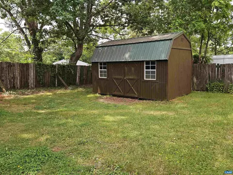 Exterior - 74 Conner St, Dillwyn, VA 23936 photo 17 of 18