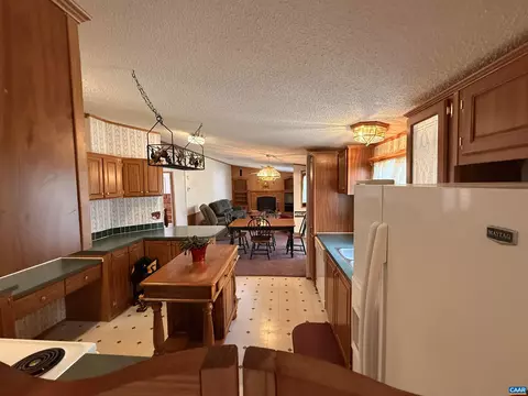 220 Chalklevel Rd, Louisa, VA 23093 photo 9