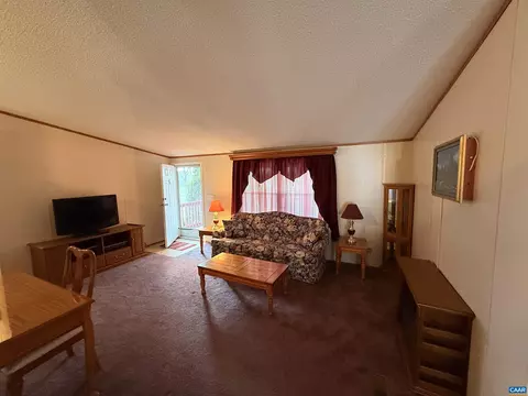 220 Chalklevel Rd, Louisa, VA 23093 photo 2