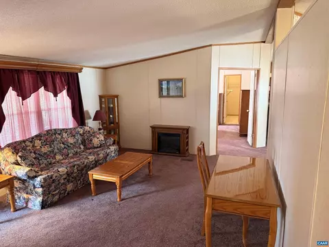 220 Chalklevel Rd, Louisa, VA 23093 photo 4